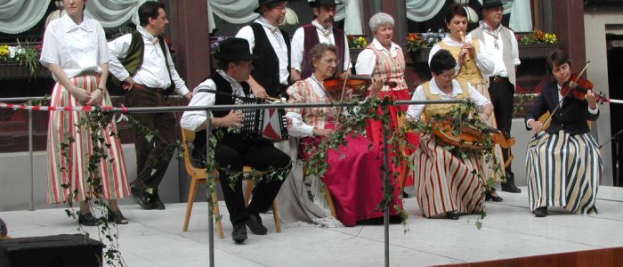 2003-5-18 Bacharach (1)